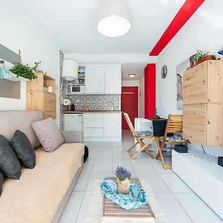 Estudio Sunrise Estocolmo Apartment *